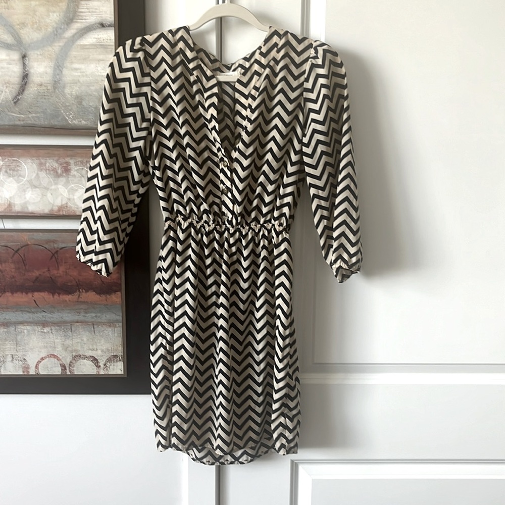 Kanvas Navy Blue and Light Tan Geomtric Print Dress